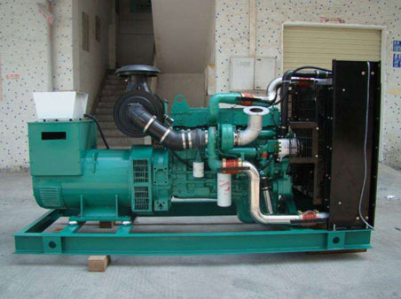 新龙镇1100kw康明斯柴油发电机组图片 新龙镇1100kw康明斯柴油发电机组图片