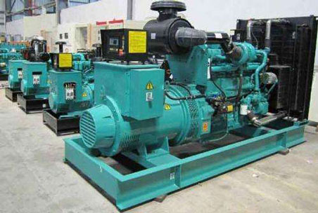 新龙镇1000kw康明斯柴油发电机组图片 新龙镇1000kw康明斯柴油发电机组图片